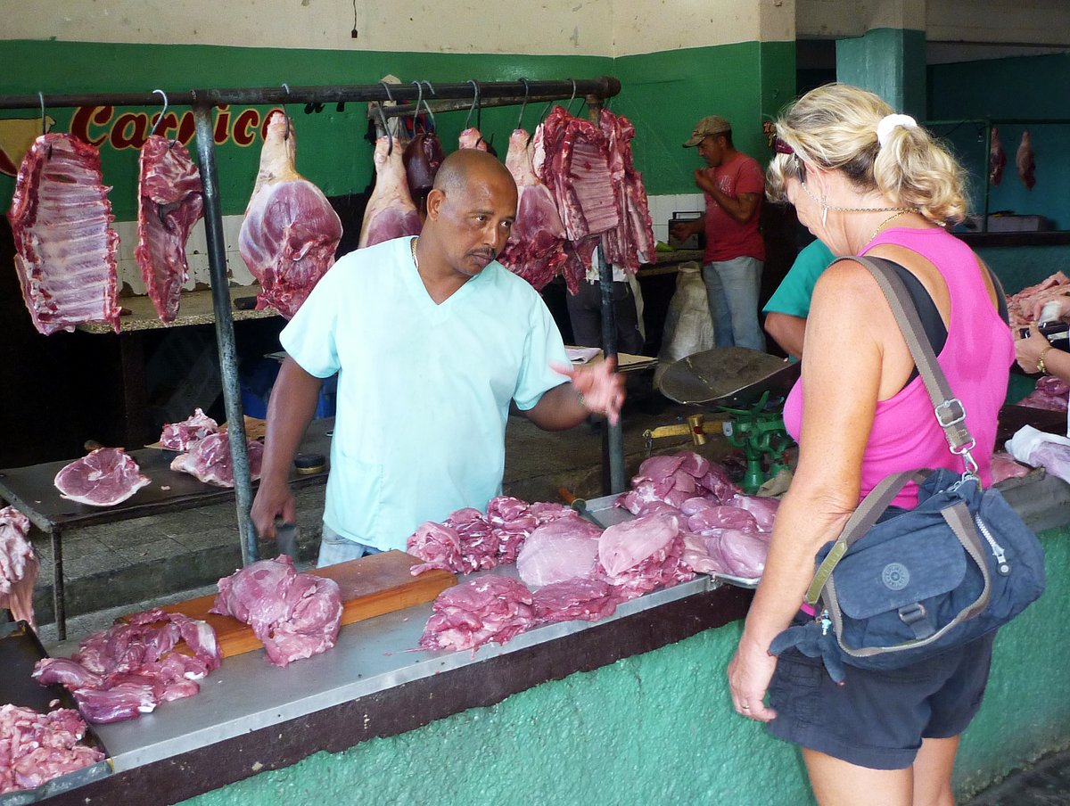 Municipal Market, Cienfuegos, Cuba Municipal Market, Cienfuegos, Cuba