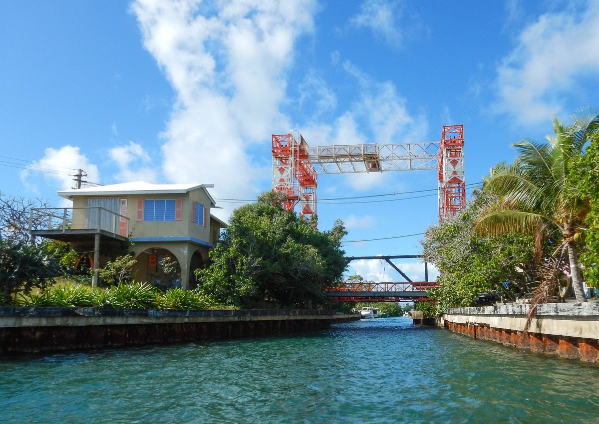 Old Lifting Bridge, Culebra Old Lifting Bridge, Culebra