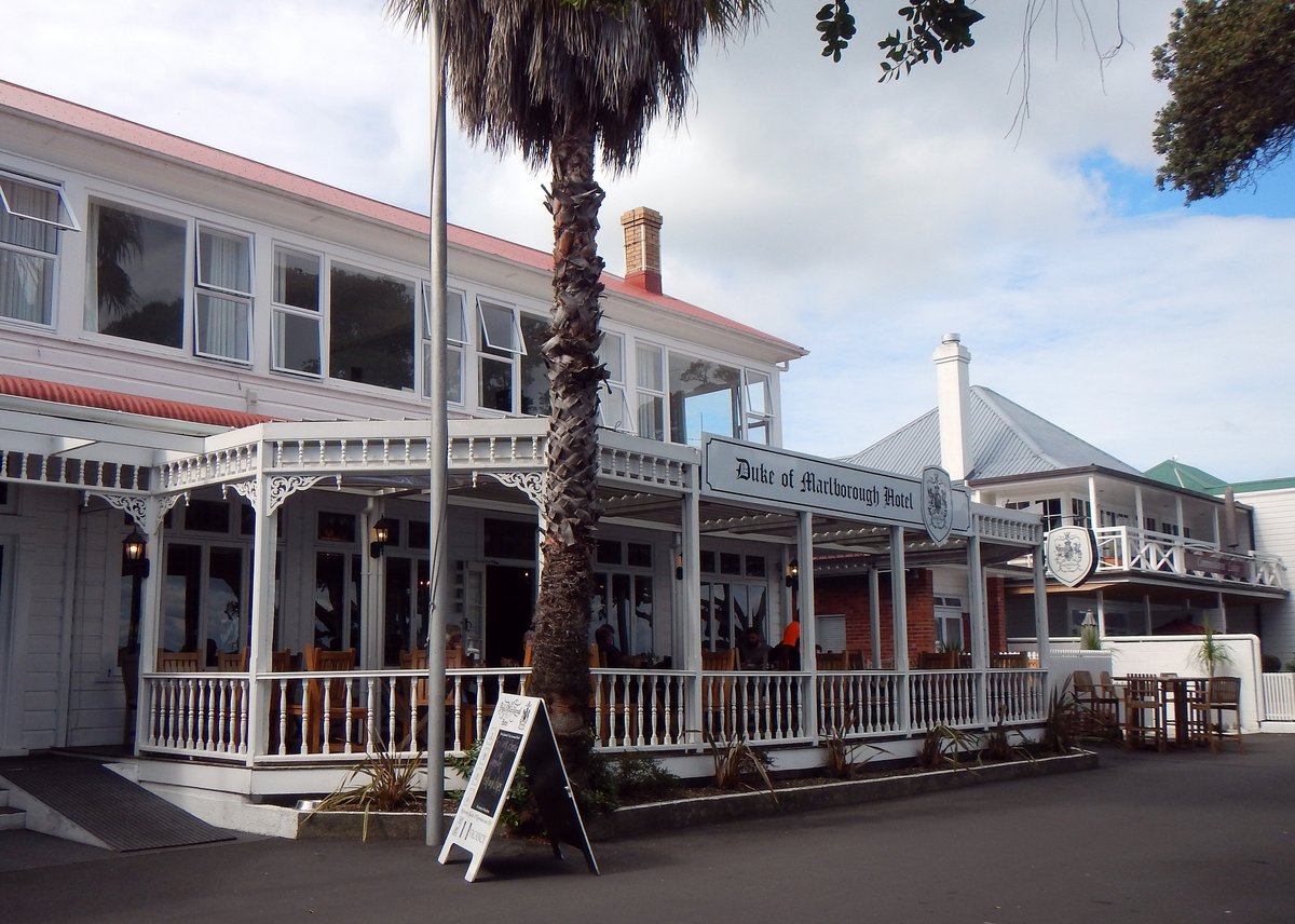 New Zealand's oldest licensed hotel New Zealand's oldest licensed hotel