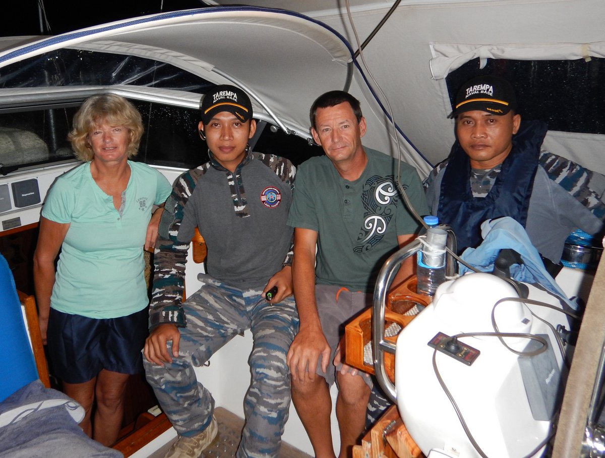 02:00 visit by the Navy 02:00 visit by the Navy