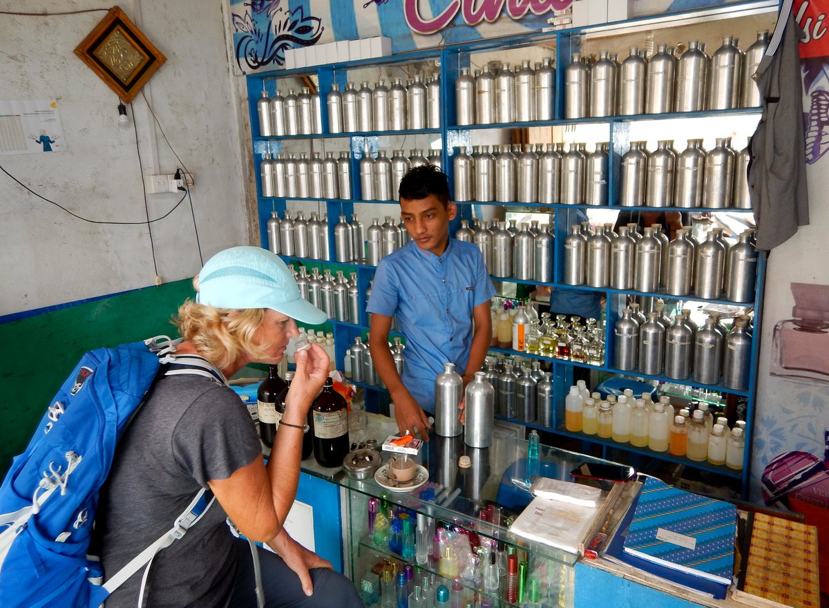Perfume shop, Letung Perfume shop, Letung