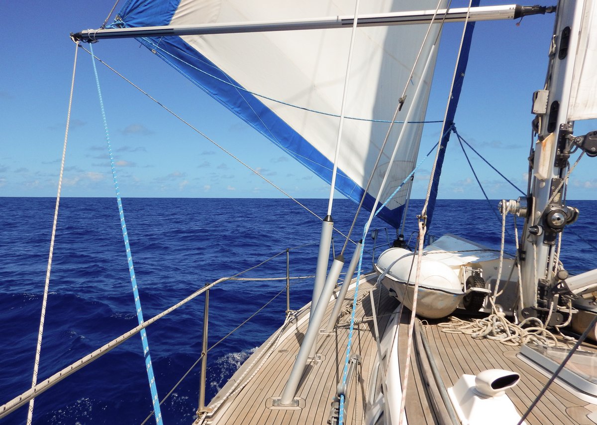 Idyllic sailing - Wing on Wing Idyllic sailing - Wing on Wing