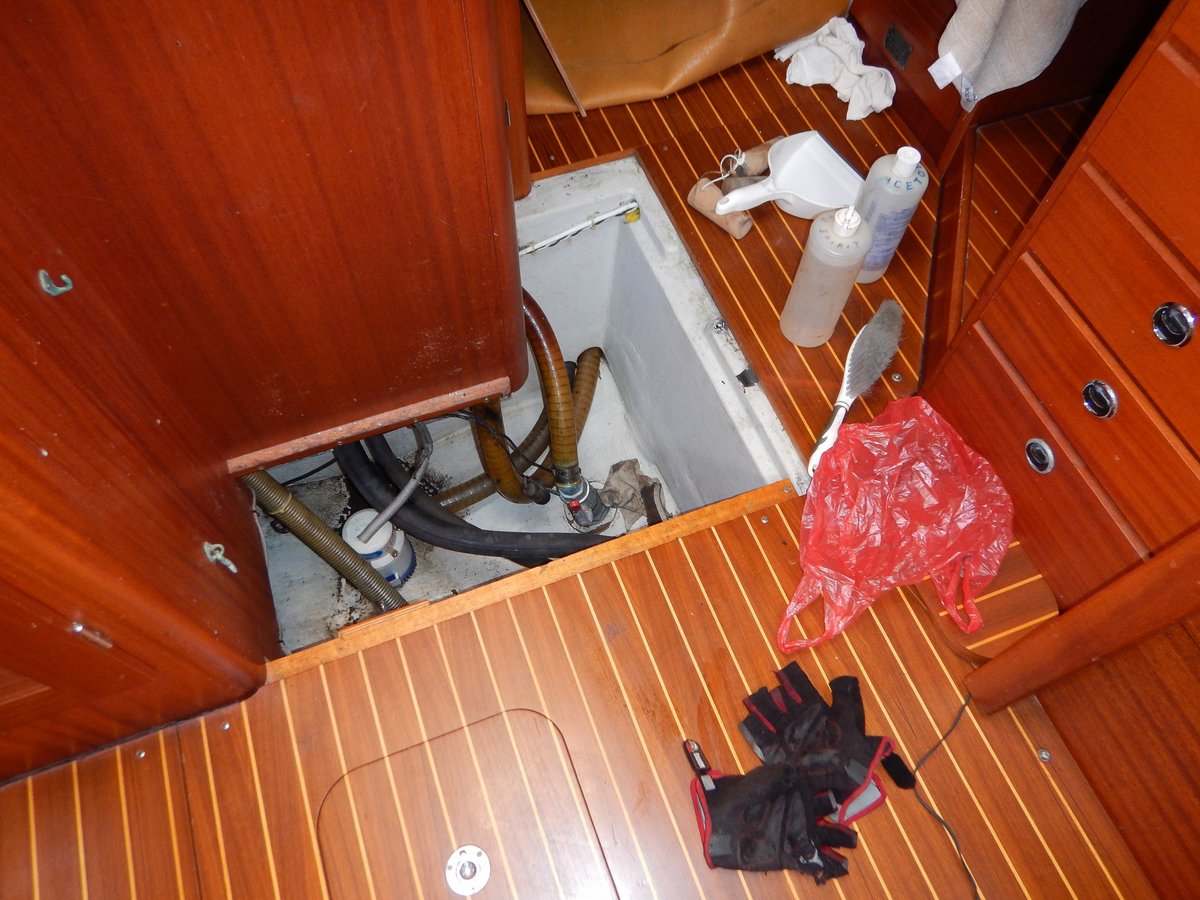 Cleaning the Bilge Cleaning the Bilge