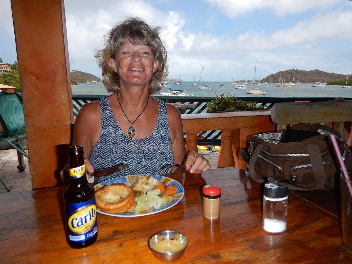 Traditional Sunday Lunch Traditional Sunday Lunch